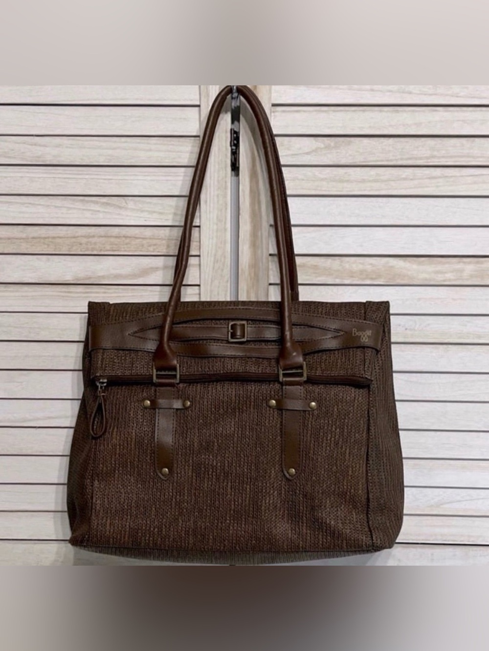 NWT Le Paire "Baggit" Large Sling Bag Travel Bag PRICE FIRM